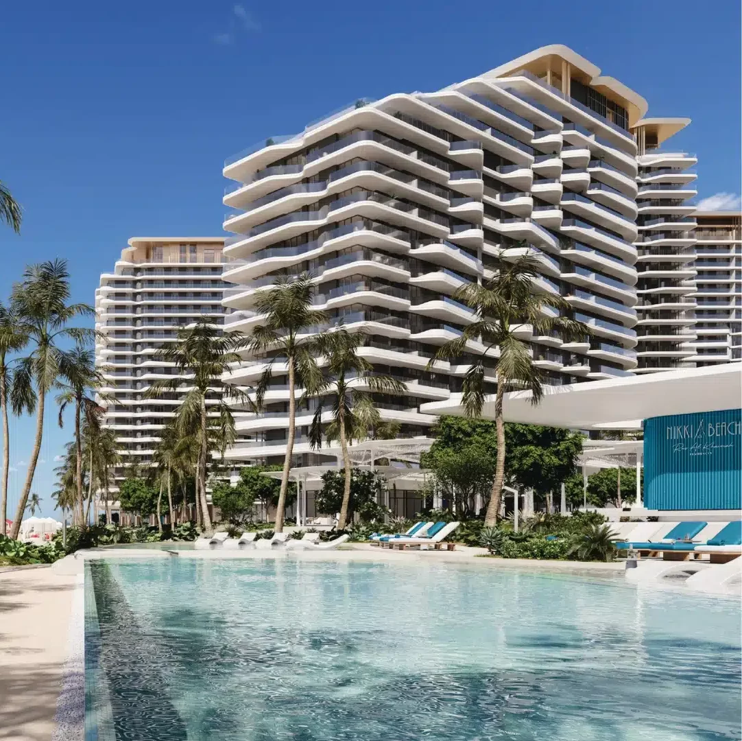 https://luxuryspaces.co/